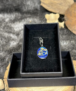 Pendentif Abyssal Dream – Éclats de fleurs dans la nuit