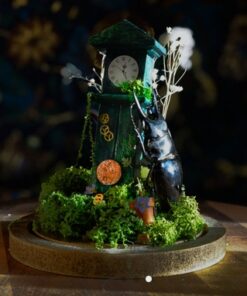 Alternative view of L’Heure du Coléoptère – Diorama sous cloche