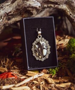 Médaillon Reliquaire – Mémoire sauvage